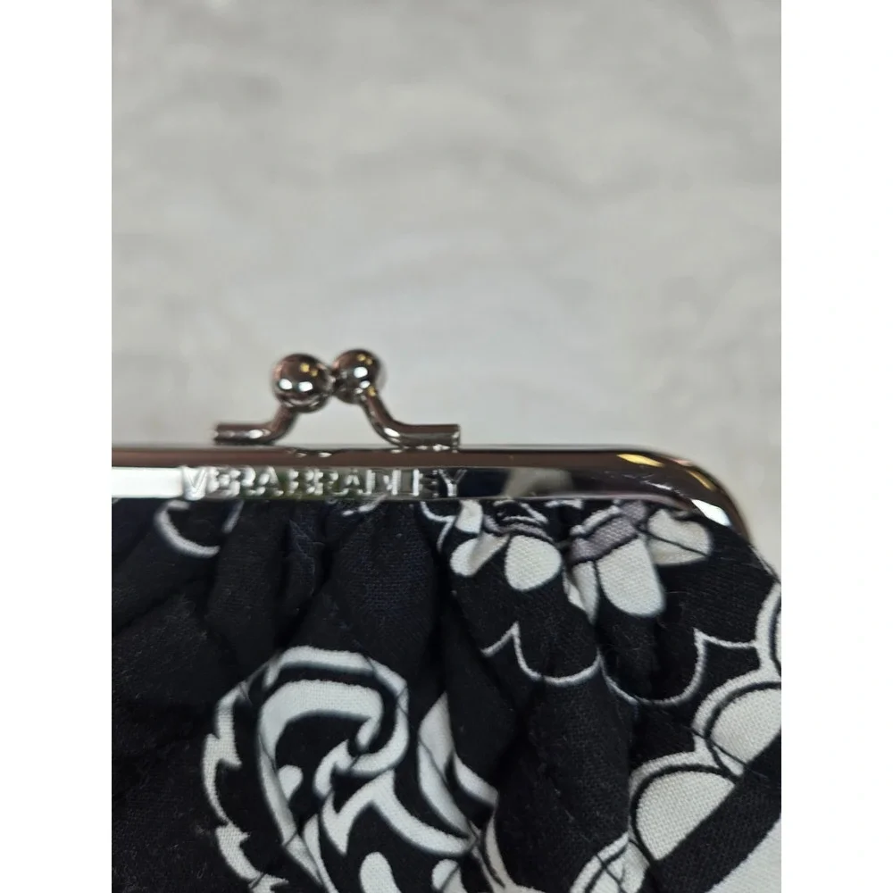 Vera Bradley Night and Day Quilted Kisslock Coin Purse Black White Floral Pouch - Picture 2 of 9